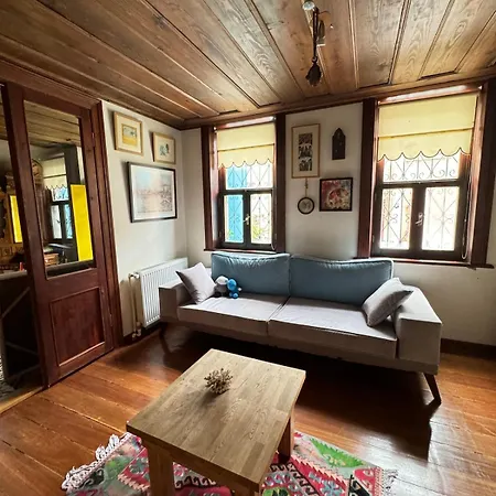 Spacious Traditional Iconic Greek House